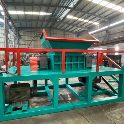 China Twin Shaft Hob Shredder für Multifunktionsmülldecken und Altledermüllmulchfilm zu verkaufen