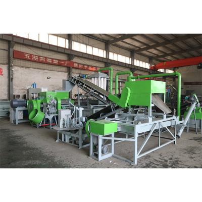 China Advanced Tyre Shredder Crushes Tyre into Particle for Rubber Pieces Production Line for sale