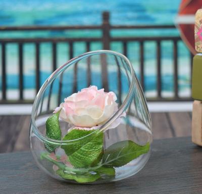 China Wholesale Cheap Modern Home Decorative Clear Glass Vase Borosilicate Globe Round Borosilicate Europe Mini Greenhouse Vase Tabletop Factory for sale