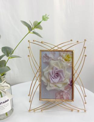 China Fashionable home decoration .office metal decor picture frame for table top for sale