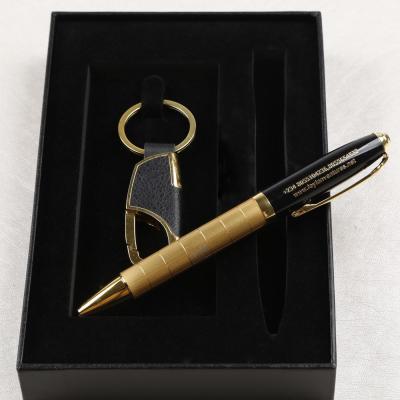 China Corporate Frame Pen Gift Set Business Gift Gold Color Men For Promotion Pen With Key Chain for sale