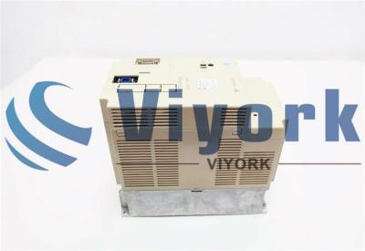 Cina Yaskawa SGDB-30AN regolatore 200-230v-Ac 0-230v-Ac 4hp del servomotore di 3 fasi nuovo in vendita