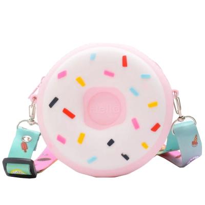 China 2021 New Cute Cartoon Rainbow Girl's Messenger Bag Silicone Zero Wallet Girl's Foreign Accessories Bag Child Purse for sale