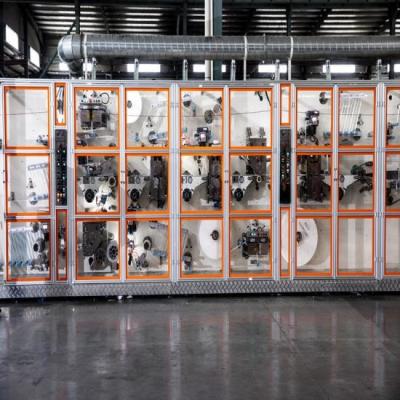 Китай Cheap Price Fully Automatic Adult Diaper Making Machine продается