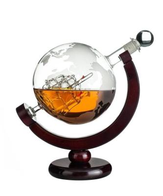 China Transparent Decanter Amazon Hot Sale Customized Decanter Set Wine Glass Globe Shaped Decanter Set for sale