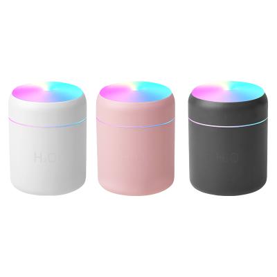 China 2021 Newest Single USB LED Mini Ultrasonic Room Air Humidifiers Car Air Humidifier for sale