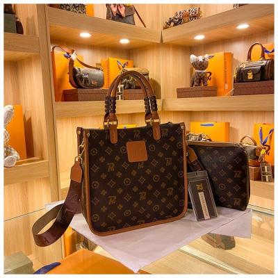 China PORTABLE Fancy Brand New Fashion Designer Shoulder Bag Pu Leather Small bag inside  Luxury Tote Bags Handbags For Women for sale