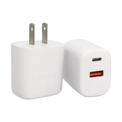 China Wholesale Mobile Phone On Type Dual Port USB Wall Charger Fast Charging Adapter USB C PD 12W Super Current Phone Charger PD Adapter for sale