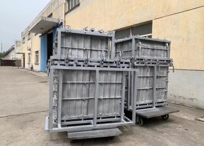 China De elektrolytische Tank van de Douanerotomolding van de Oplossings Plastic Natuurlijke Gekleurde 1500L Tank Te koop