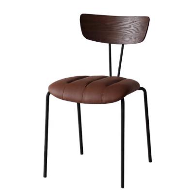 China Hot Sale Modern Design Luxury Genuine Leather Seat Wooden Back Dining Chair for sale