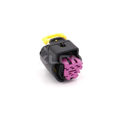 China 5 Pin Female Automotive Electrical Wire Automotive Connector 1928405138 for bosc wire harness for sale