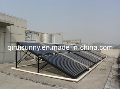 Chine Système de chauffage solaire pour piscine de 75000 m3 avec matériau intérieur en acier inoxydable à vendre