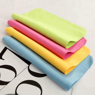 China Super Stocked Suede Silk Screen Printing Microfiber Cleaning Cloth Use For Jewelry With Straight Edge for sale