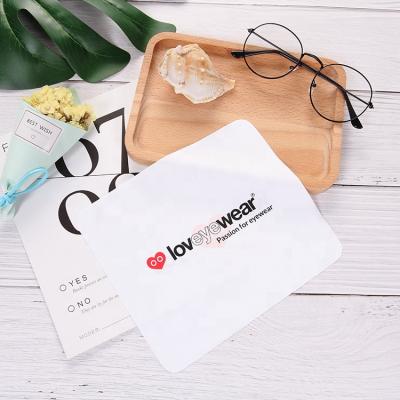 China Sustainable Supplier Customized Printing Microfiber Glass Cleaning Cloth 15*15cm / 15*18cm With Printing for sale