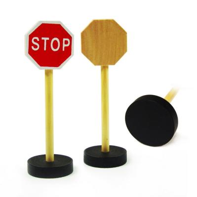 China Eco - Friendly Wooden Wooden Game Traffic Street Signs For Kids Children Toddlers zu verkaufen