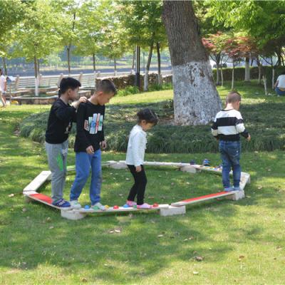 China Building Toy New Natural Color Wooden Balance Outdoor Game 16pcs Kindergarten Children Toys zu verkaufen