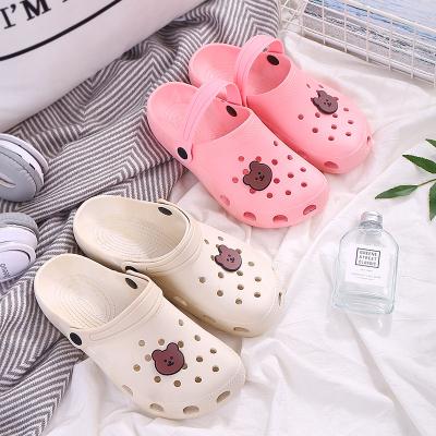 China Designer Fashion EVA Customized Clogs Fashion Trend Shoes Eva Clo Women Flat Beach High Quality Colorful Resin Material Stylish Slippers Men for sale