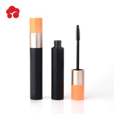 China Fashionable Cylindrical Injection Bottle Mascara Wholesale Cover Mascara Tube / Two Colors for sale