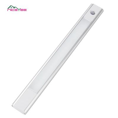 China Modern Ultrathin USB Rechargeable Wireless Motion Sensor Smart Strip Led Night Light for sale