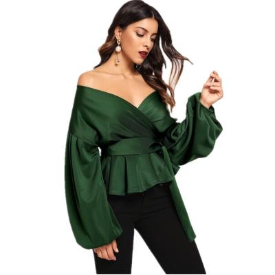 China YIRUO YR20 QUICK DRY women off the shoulder puff sleeve blouse V-neck balloon sleeve cat bow blouse for sale