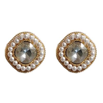 China 2021 Atmospheric Lady Geometric Shape Inlay Large Circle Pearl Earrings Fashionable Ear Clip for sale