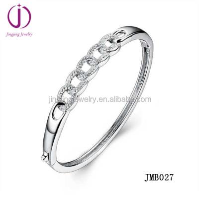 China Guangzhou Manufacturer of China Latest Fashion Ladies Silver CZ Zircon Bracelet for sale