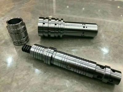 China Válvula de escape hidráulica de KOMATSU 130-7PC para peças sobresselentes da bomba hidráulica da máquina escavadora à venda