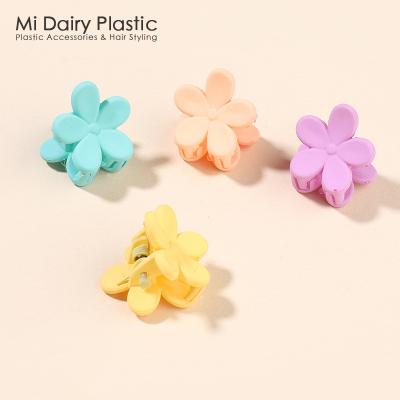 China Hair decorations SLFZ0007 OEM ODM Factory Wholesale PC PS ABS Colorful Candy Flower Hair Clips for Women Girls Kids Accessories for sale