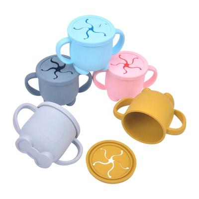 China New Design China Wholesale Price Eco-friendly BPA Free and Non-toxi Silicone Snack Cup with Lid for sale