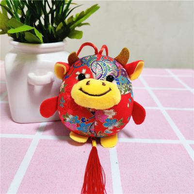 China Auspicious Party Doll Dangling New Year's Round Ball Stuffed Animal Mascot Plush Toy Cattle Bull Cow Cow Doll for sale