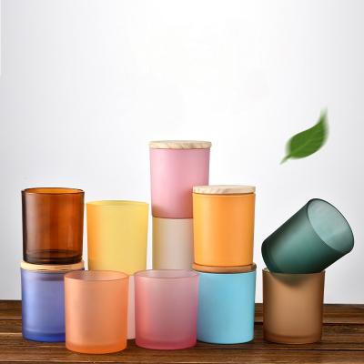 China Bar Hotel Restaurant Home Hot Sale Candle Jars Candle Packaging Containers Frosted Glass Candle Jars With Lid for sale