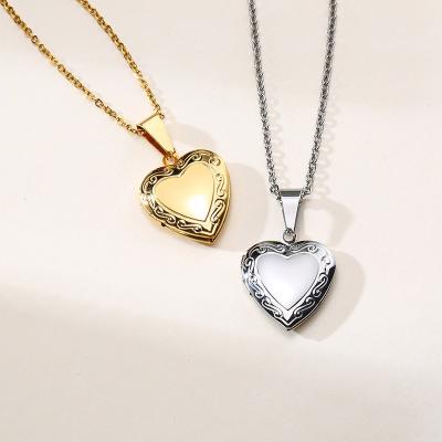 China Other Fashion Jewelry Wholesale Dropshipping Designer Stainless Steel Gold Plated Loving Diamond Insert Heart Locket Pendant Necklace for sale