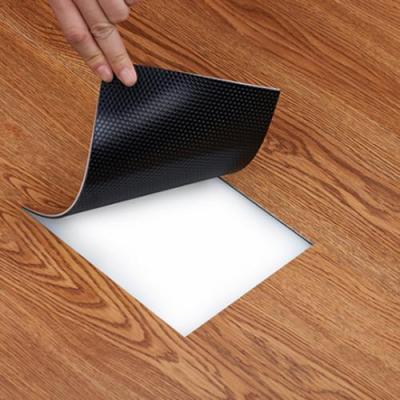 China Eco-friendly.anti-slip.water-proof click lock 4mm plastic flooring than waterproof pvc vinyl flooring wooden tiles for sale