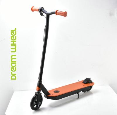 Chine les scooters électriques des enfants de 12V 60W 10km/H pour 6 ans à vendre