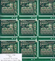 China base de alumínio industrial do PWB dos circuitos de controle de 4-Layer HASL, verde da máscara da solda, amarelo à venda