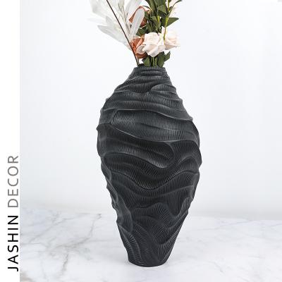 China Black and white crafts of world resin vase decoration marble vase flower arrangement furnishings for sale