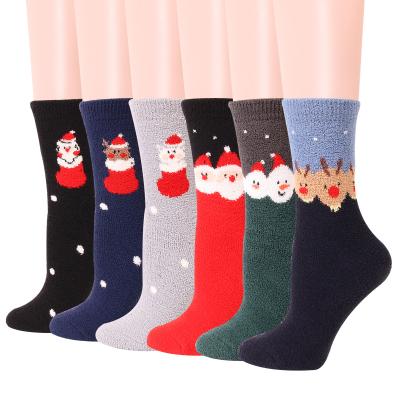 China 2021 Latest Cartoon Santa Claus Reindeer Jacquard Coral Velvet Cute Christmas Ankle Thermal Sock Breathable For Women for sale