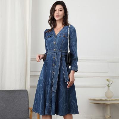 China 2022 New Anti-Static Women's Fashion Denim Dress Female V-Neckline Temperament Embroidered Short Sleeve Lady Dresses Long for sale