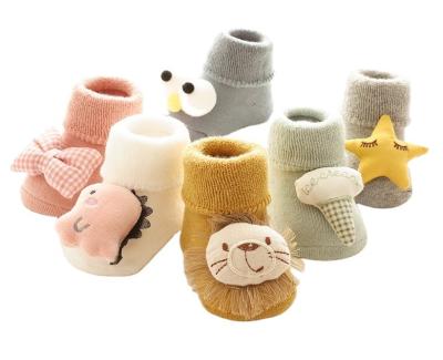 China Antibacterial Hot Selling Cute Animal Baby Socks For 0-3 Years Newborn Baby Warm Comfortable Thick Anti-skid Terry Socks for sale