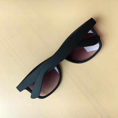 China Eyewear Trade Small Quantity Small Quantity Order Items Promotional Plastic Black Matte Frame Cheap Sunglasses for sale