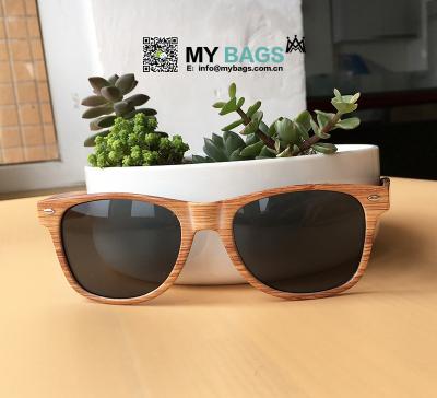 China Eyewear Trade Bulk Wholesale Cheap Brand Your Own Classic Style Polarized Bamboo Sunglasses for sale