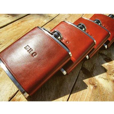 China Portable hot sale cheap custom logo printing whiskey flat wine liquor 8oz stainless steel hip portable leather flask for sale