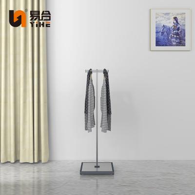 China Customized Clothing Store Shelves Mall Clothing Shelf Racks Store Displays Store Design for sale