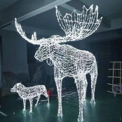 China Static Or Twinkle Hot Sale Christmas Decoration LED Pattern Deer Light For Indoor And Outdoor Use for sale