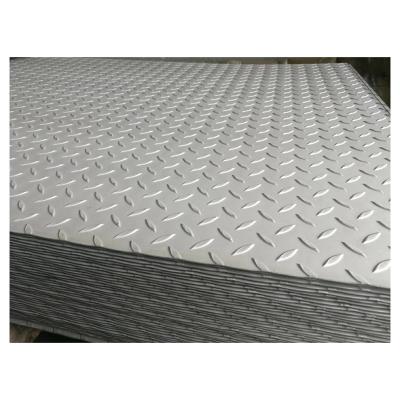 China Corrosion Resistance Made In China Galvanized Plate / Steel Checkered Plate Galvanized Steel Loader Plates for sale