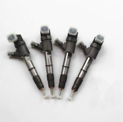 China Professional common rail injector 16600-VM00D fuel injection parts diesel fuel injector 095000-6240 other for sale