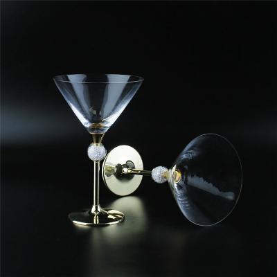 China CLASSIC Creative Molecular Bar Party Martini Charm Winel Tall Drink Cocktail Glass With Diamond for sale