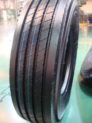 China 279mm Tubeless Truck Bus Tyres 11r22.5 Highway Truck Drive Tires for sale