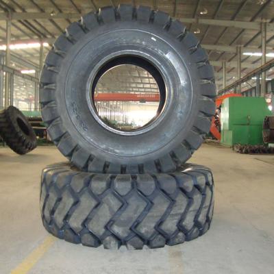 China Width 595mm 20.5 R25 Wheel Loader Tires G2 E3 L4 L5 L5S for sale