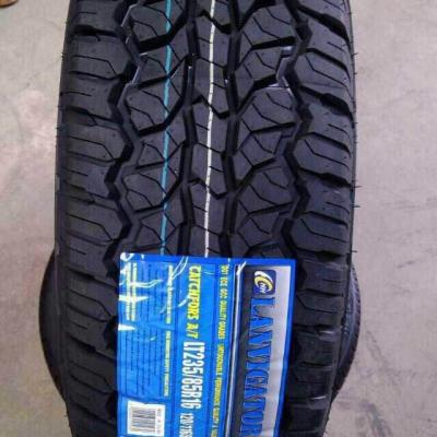 China la polimerización en cadena 235/85R16 pone un neumático los neumáticos de coche clásicos de la anchura 235m m 12inch a 26 pulgadas en venta